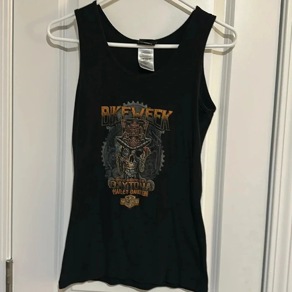 Women's Harley tank day to a bike week